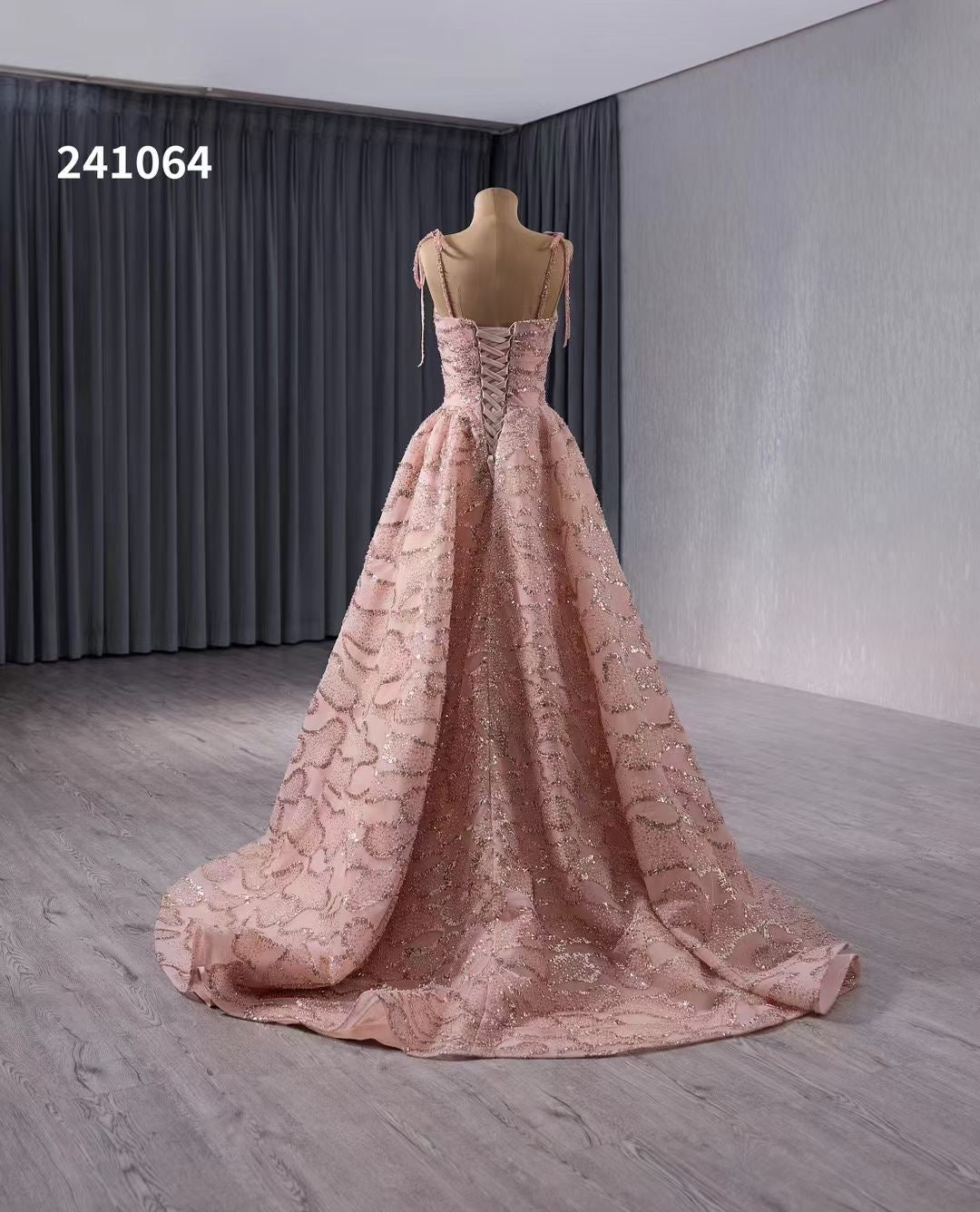 Luxury Model Pink A Line Long Sleeveless Formal Gowns Dress 241064