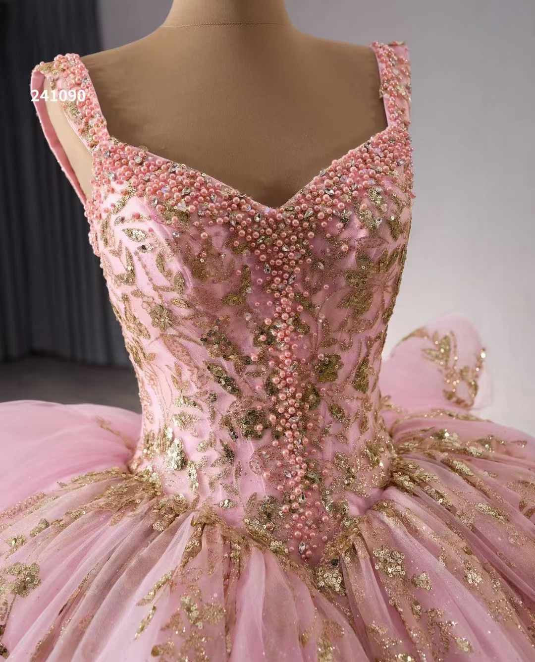 Luxury Model Ball Gown Sleeveless Beading Quinceanera Dress241090