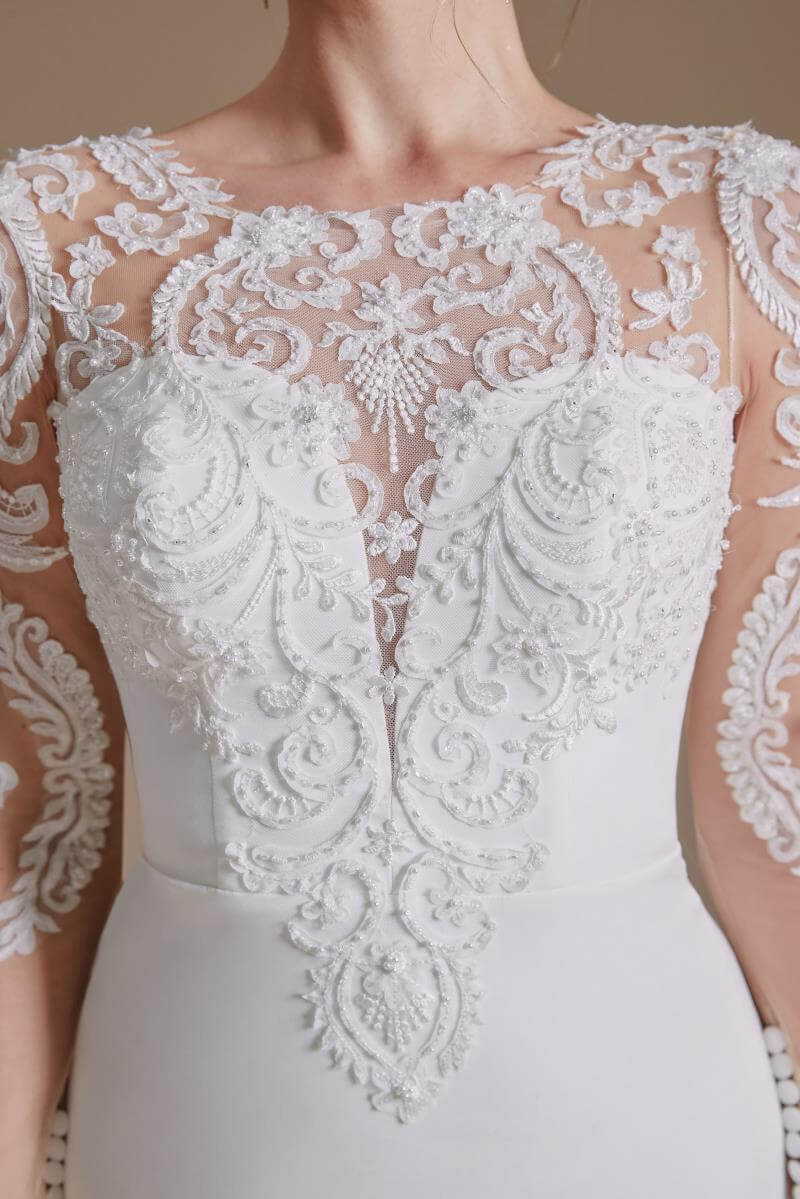 Elegant O Neck Long Sleeve Lace Mermaid Wedding Dress 1066