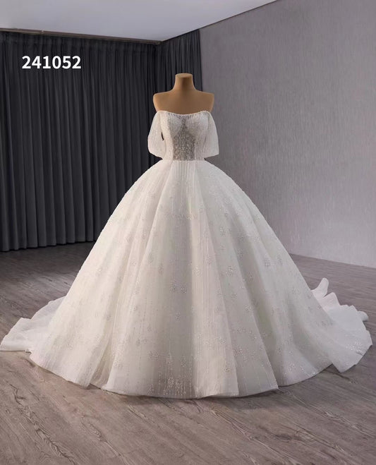 Luxury Model Off The Shoulder Wedding Dresses A Line Lace Up Bridal Dress 241052