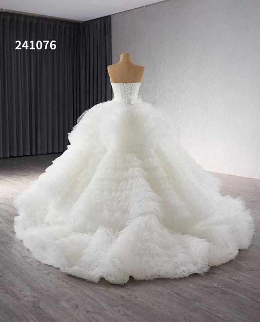 Luxury Model Ball Gown Sleeveless Wedding Dress 241076