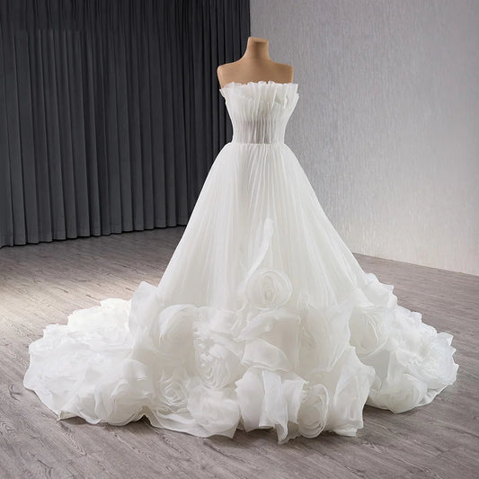 Luxury Model Scalloped A Line Wedding Dress Sleeveless Flower Bridal Dresses 241107