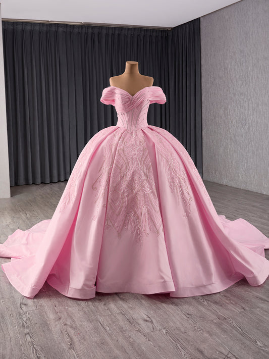 Luxury Model Pink Off The Shoulder Ball Gown Quinceanera Dress 241124