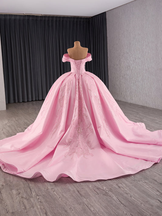 Luxury Model Pink Off The Shoulder Ball Gown Quinceanera Dress 241124