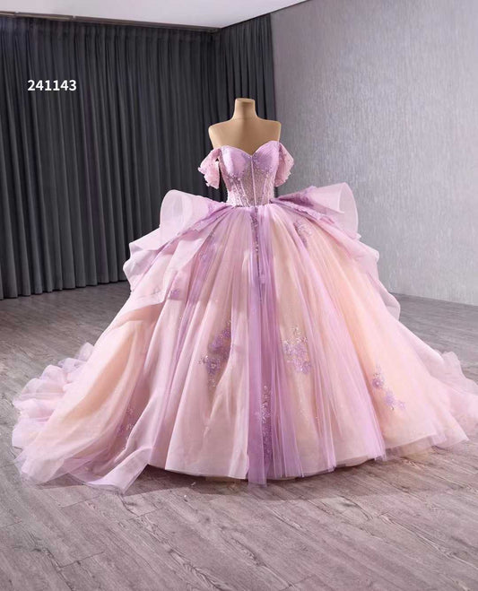 Luxury Model Sweetheart Bow Tiered Long Ball Gown Quinceanera Dress 241143