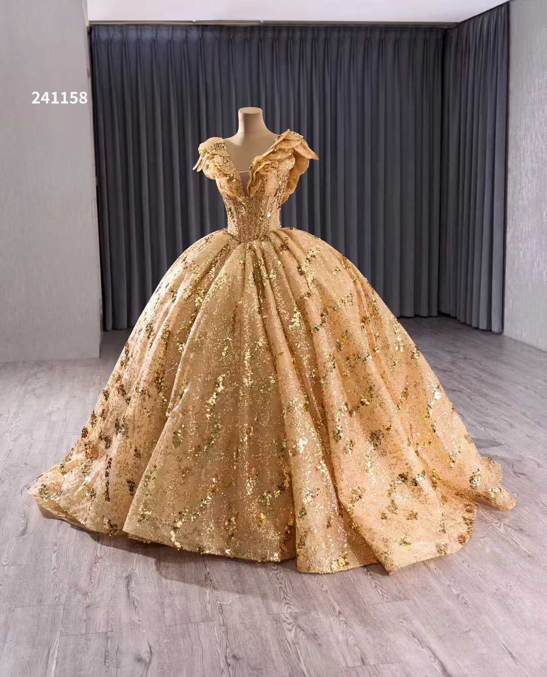 Luxury Model Gold Tiered Glitter Long Ball Gown Quinceanera Dress 241158