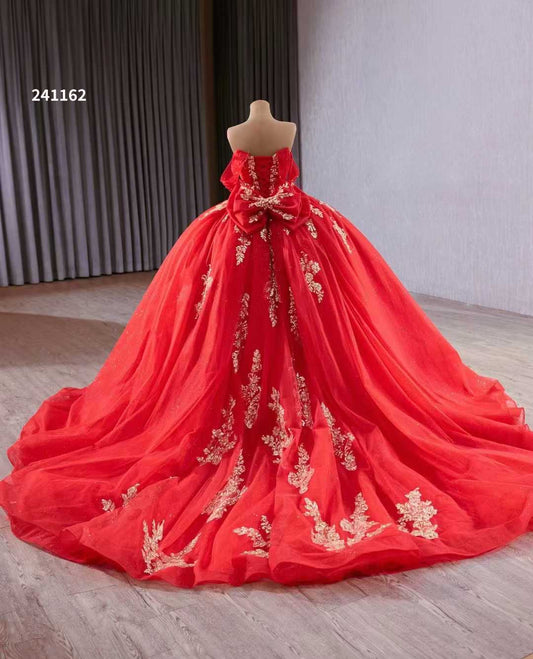 Luxury Model Red Sleeveless Glitter Ball Gown Quinceanera Dress 241162