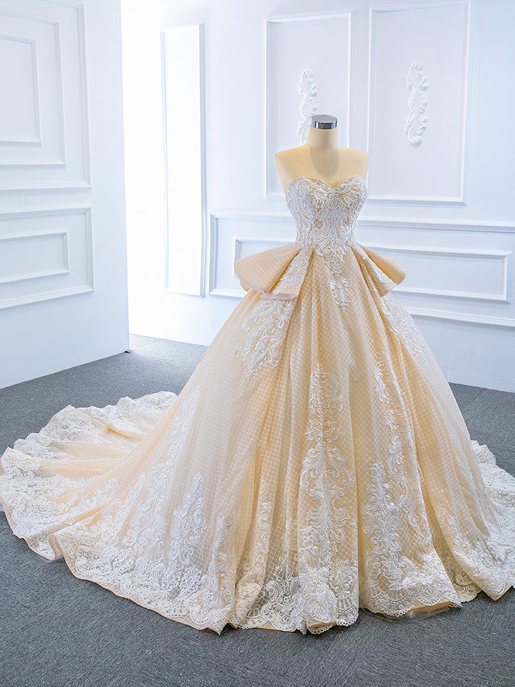 Luxury Model Champange Sleeveless Long Ball Gown Wedding Dress 67063