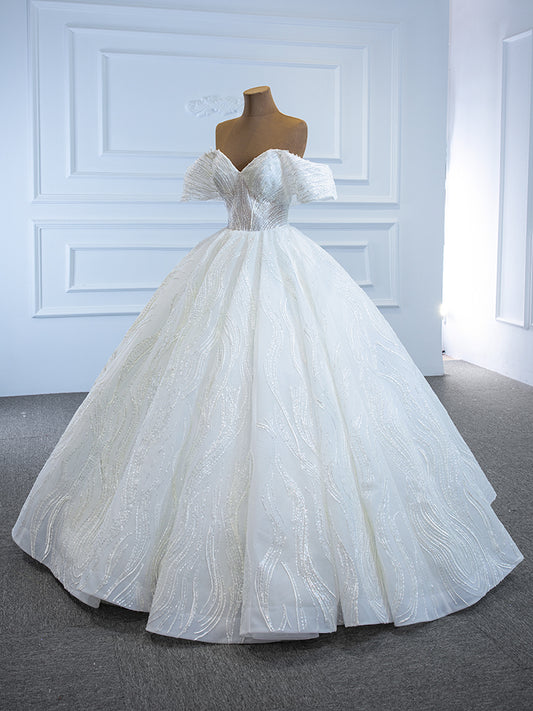 Luxury Model Sweetheart Neck Sleeveless Ball Gown Wedding Dress 67194